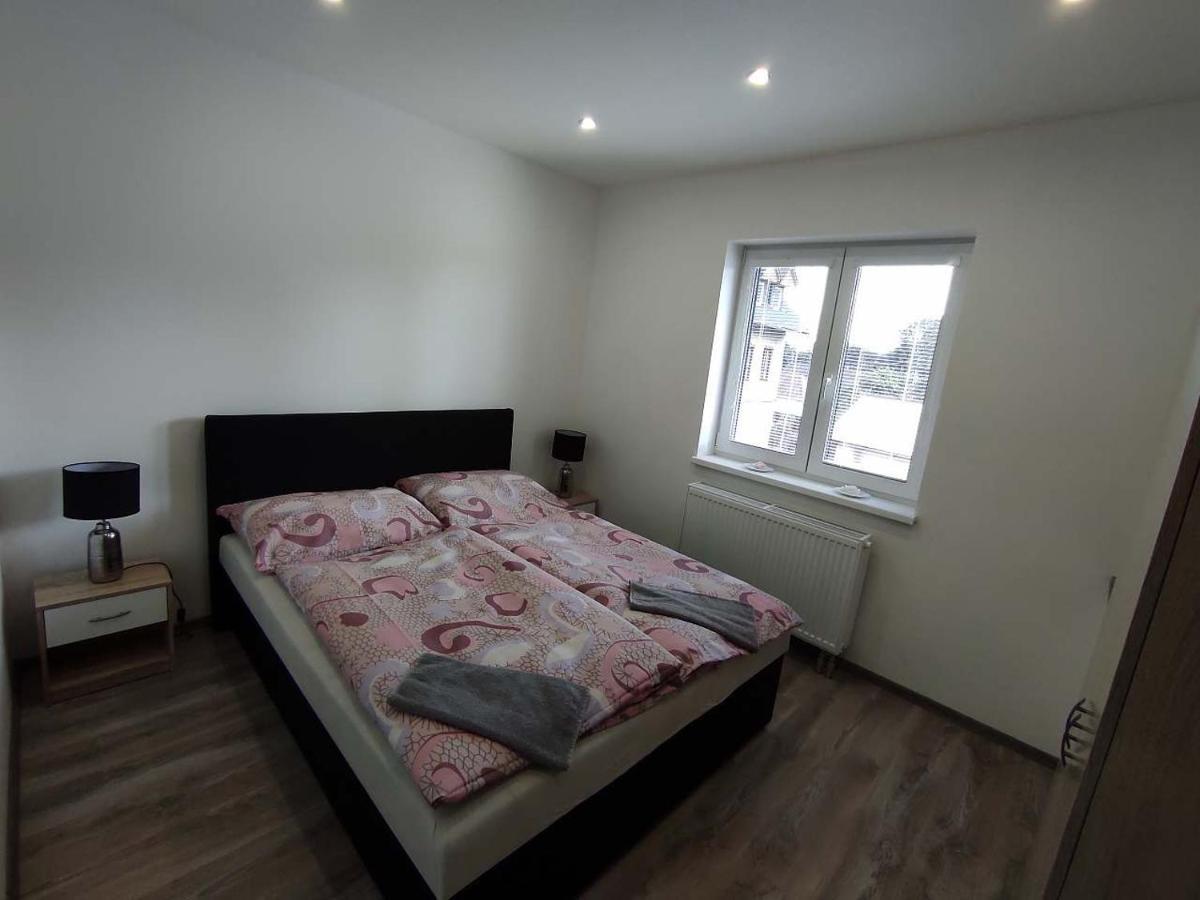Apartman Levandule Marenice Exterior foto
