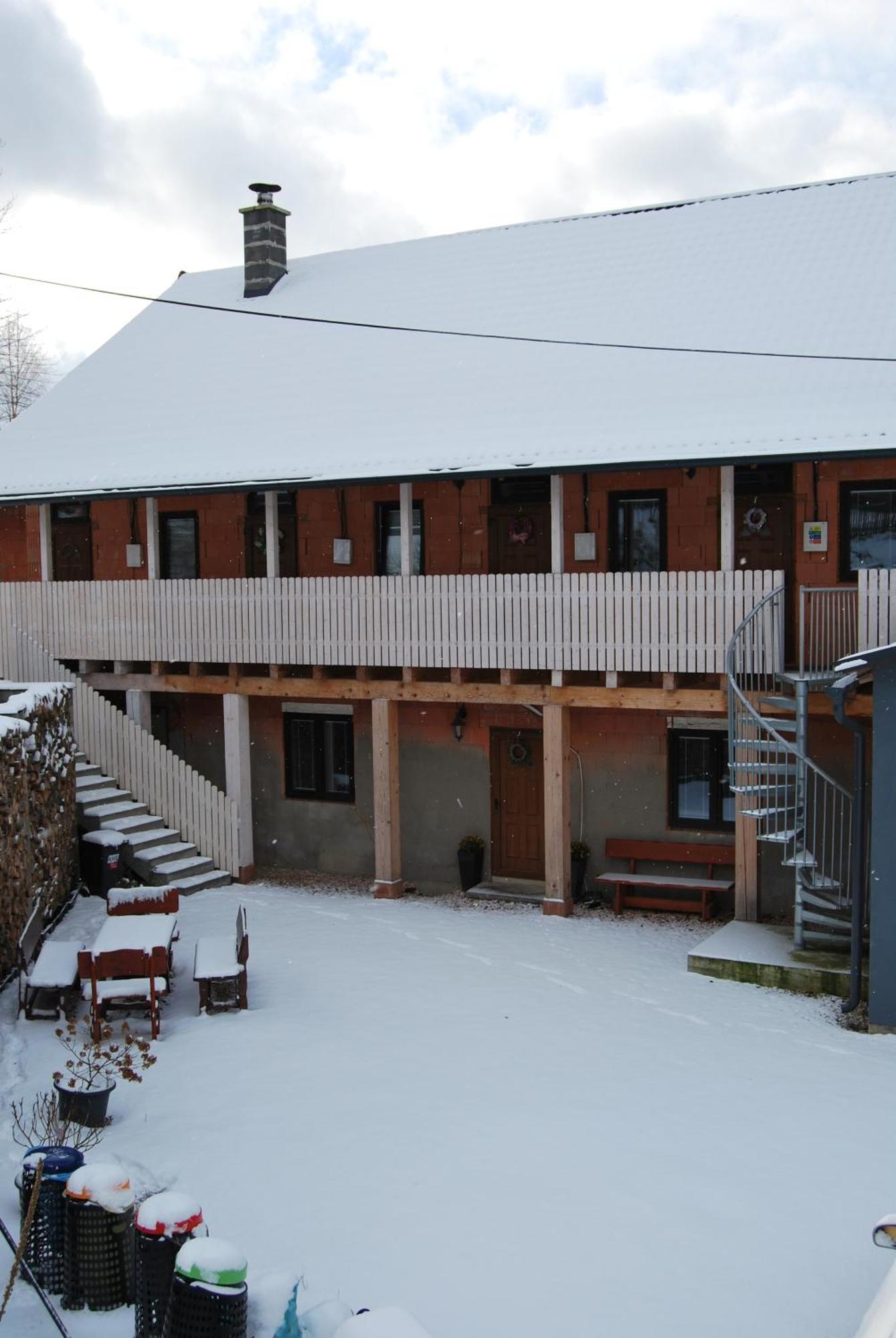 Apartman Levandule Marenice Exterior foto